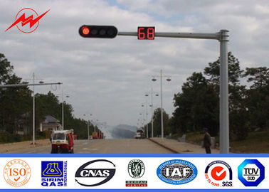 चीन 9m Traffic Light Pole Durable Single Arm Signal Road Light Pole With Anchor Bolts आपूर्तिकर्ता