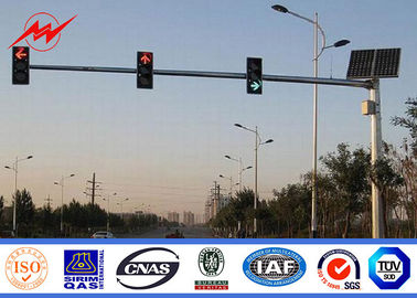 चीन OEM Hot Rolled Steel Powder Coated Traffic Light Pole For Road Lighting आपूर्तिकर्ता