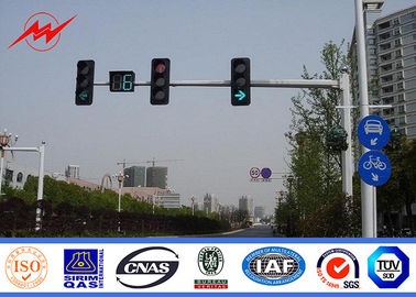 चीन Custom Roadway 3m / 4m / 6m Galvanized Highway Light Pole 20 Years Warranty आपूर्तिकर्ता