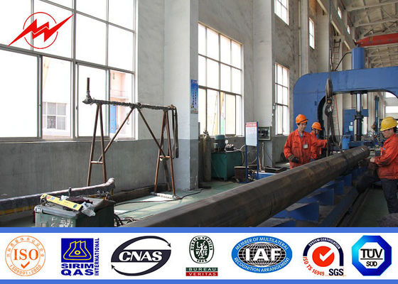 एंटीकोरर्सिव 30 मी फुटबॉल स्टेडियम हाई मास्ट लाइट टावर विथ लिफ्टिंग सिस्टम