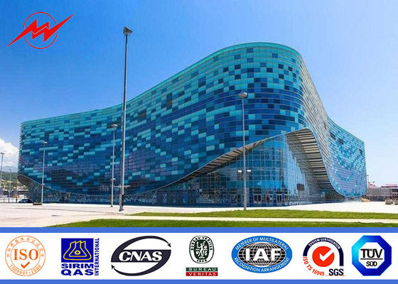 चरम के साथ 40 मीटर बहुभुज हाइ मस्ट पोल स्पोर्ट्स सेंटर प्रकाश