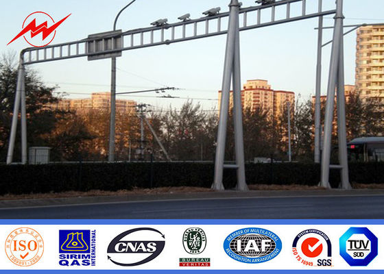 Galvanized Cctv Camera Traffic Light / Driveway Light Poles With Powder Painting