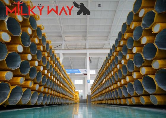 संचार वितरण के लिए 50 फीट गैल्वेनाइज्ड अष्टकोणीय मोनो पोल टावर